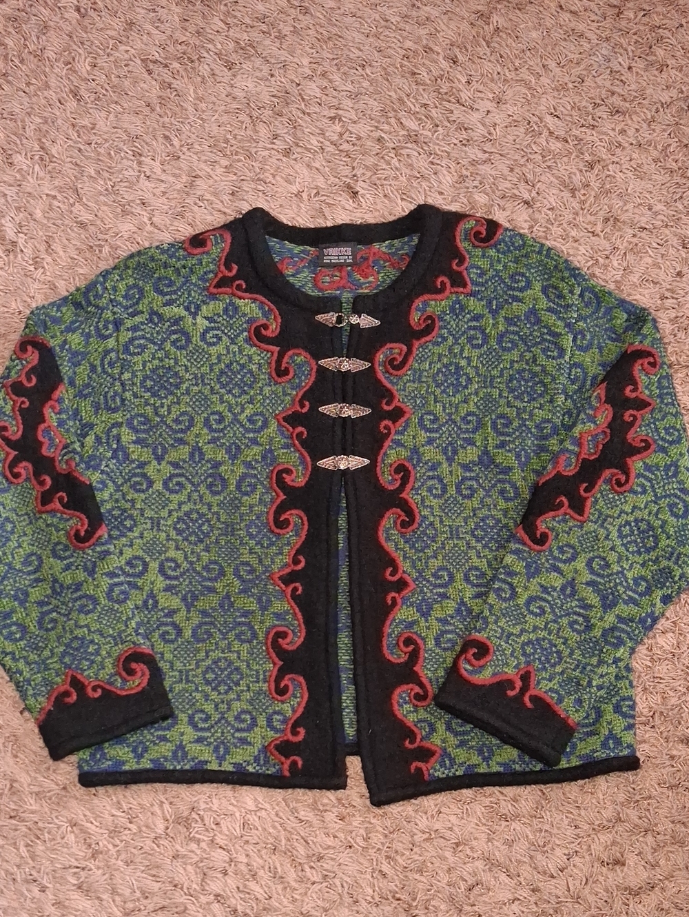 Beautiful Vintage VRIKKE Norwegian Wool Blend Cardigan Sweater Size S Small MED